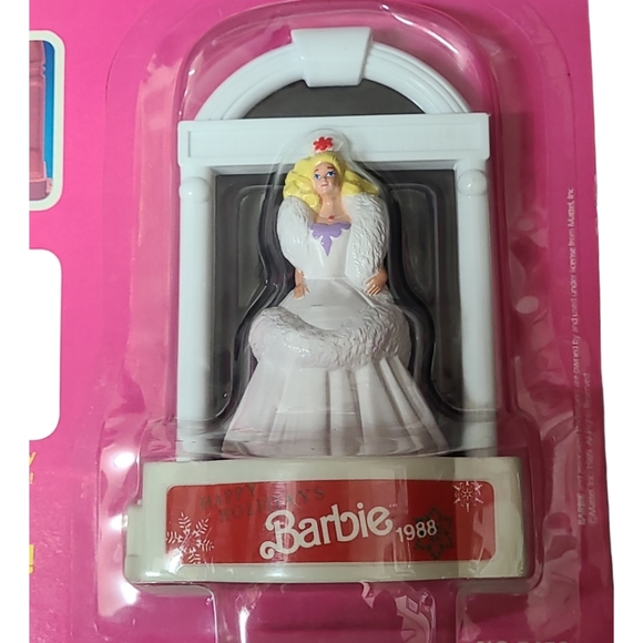 Vintage 1989 Mattel Miniature Barbie  "Happy Holidays Barbie 1988" - Picture 2 of 12